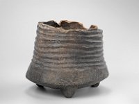 Ame Ker 88  Ame Ker 88, Mexiko, Oaxaca, Zapoteken, Mixteken,  Klassische Periode, Monte Albán III-IV, ca. 600-1250 n. Chr., Gefäß, Ton, H 13,3 cm, Dm 15,4 cm : Museumsfoto: Claus Cordes, Bestandskatalog Ethnologie